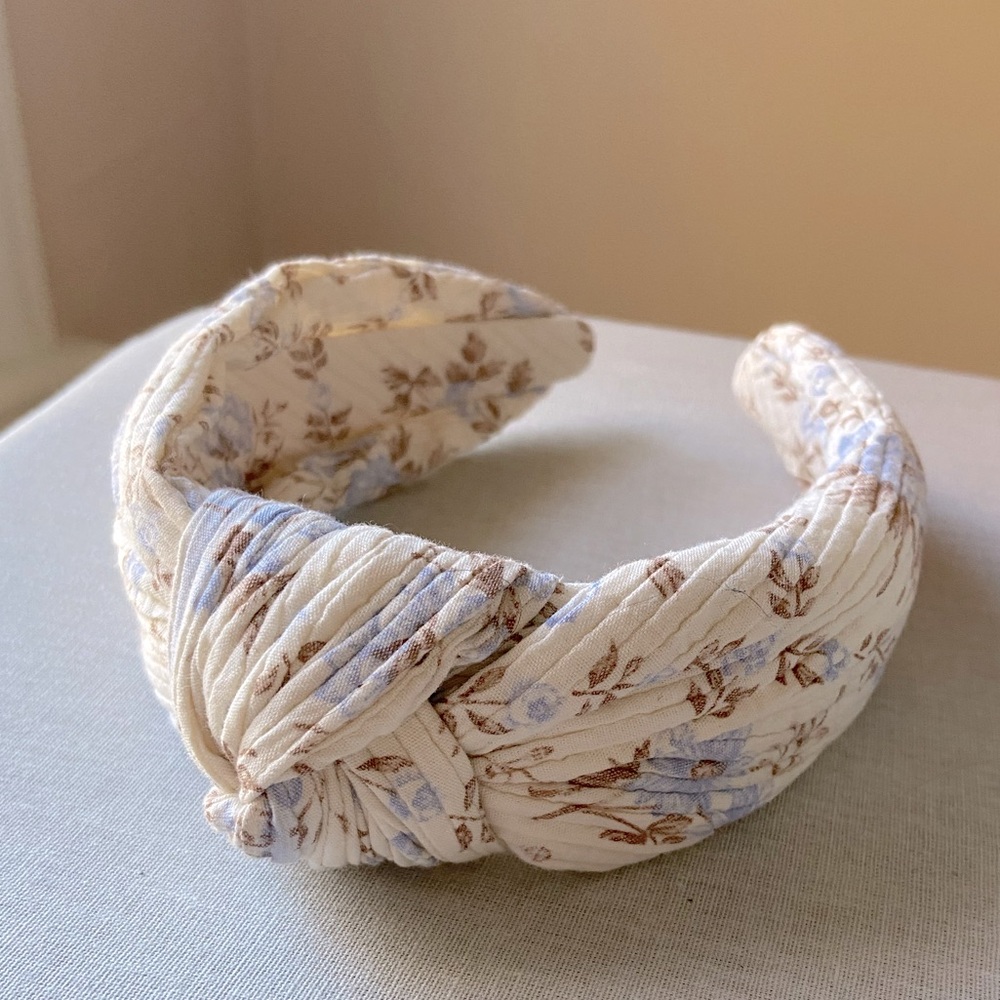 Anthropologie Everly Floral Quilted Knot Headband